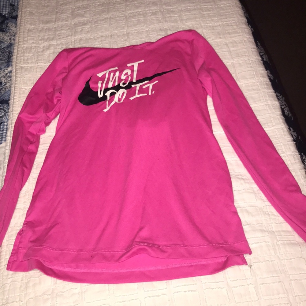 Nike long sleeve shirt